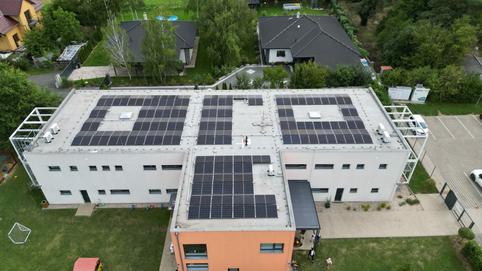 Realizace fotovoltaické elektrárny