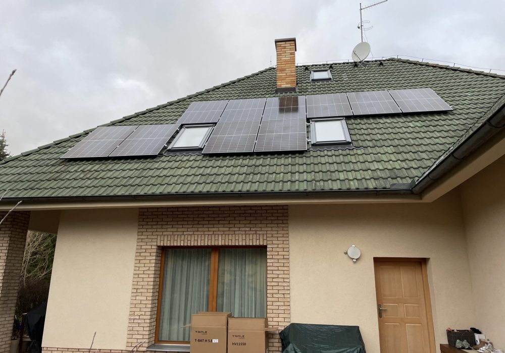 ☀️ Fotovoltaická elektrárna 9,55 kWp s baterií 11,6 kWh 🔋 Horní Bezděkov