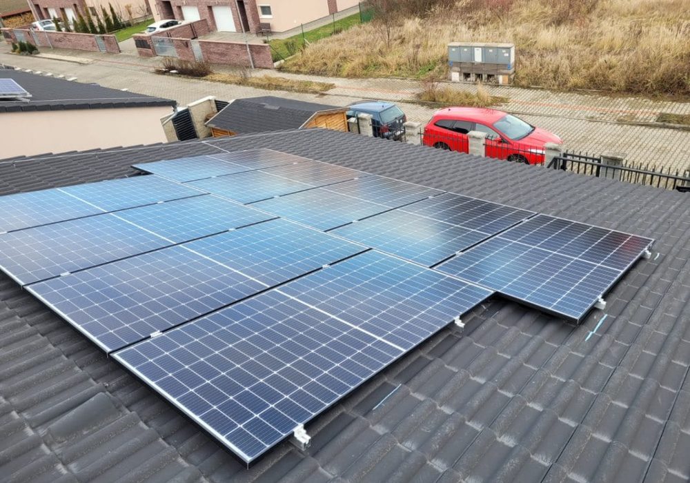 ☀️ Fotovoltaická elektrárna 7,28 kWp s baterií 11,6 kWh 🔋 Kladno